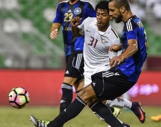 Em jogo de dez gols, Romarinho anota dois e segue artilheiro da Liga do Catar