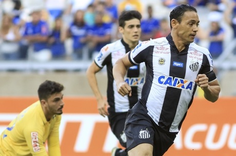 Artilheiro em 2015, Ricardo Oliveira tem a melhor média entre os goleadores do Campeonato Brasileiro 2016