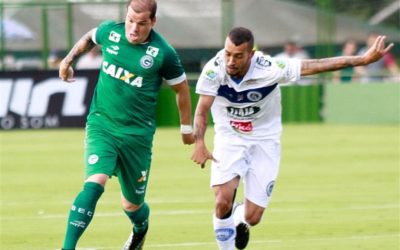 Recuperado, Tiago Luis volta ao Goiás e projeta jogo contra o Fluminense