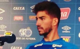 Lucas Silva encara ‘grande oportunidade’ em novo duelo como titular do Cruzeiro