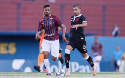 Titular na estreia do Carioca, Dudu agora sonha com primeira vez como profissional do Vasco em São Januário