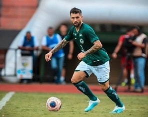 Em alta e com sequência de gols na Copa do Brasil, Daniel Bessa projeta confronto do Goiás contra o Vasco