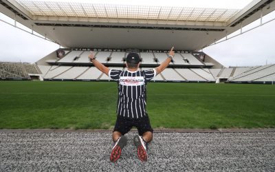 Com sucesso de promoção, tour da Arena Corinthians já tem 2500 torcedores garantidos para a reabertura