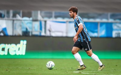 Atleta com mais jogos pelo Grêmio em 2020, Lucas Silva vira chave para o Brasileiro e projeta duelo contra o Corinthians