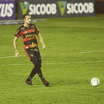 Segundo com mais jogos pelo Sport no Brasileiro, Maidana comemora vitória e projeta duelo diante do Grêmio