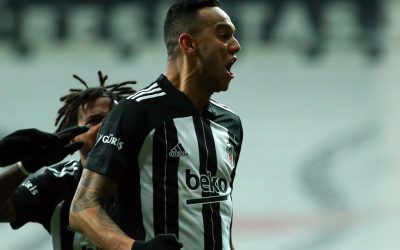 Em vitória no clássico diante do Galatasaray, volante Souza faz primeiro gol pelo líder Besiktas