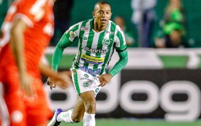 Capitão, William Matheus comenta sequência invicta e projeta reta final do Juventude no Brasileirão