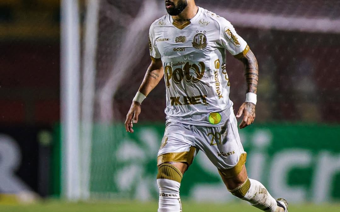 Com Mirassol embalado após cinco vitórias seguidas, Clayson projeta confronto diante do São Paulo