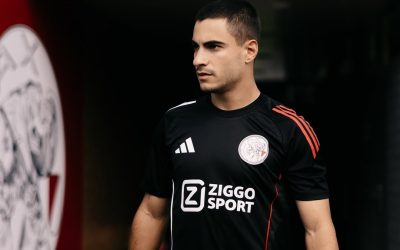 Lateral do Ajax, Lucas Rosa adere ao movimento Common Goal e será parceiro da Fundação Johan Cruyff