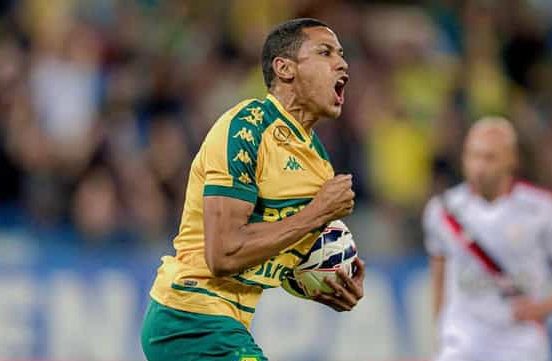 Zagueiro artilheiro, Bruno Alves anota mais um gol pelo Cuiabá e iguala recorde de tentos pelo mesmo clube