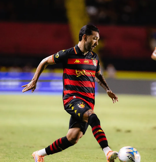 Titular nas duas vitórias do Sport na Copa do Nordeste, Clayson projeta segunda rodada da Série B